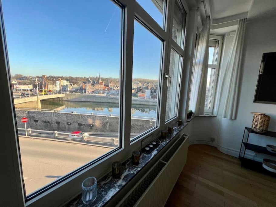 Bellevue - Grand Appartement Pour 5 Sur Les Quais De La Meuse Liège Exteriör bild