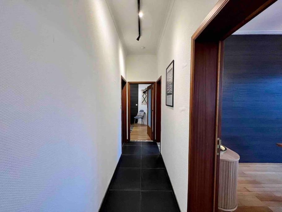 Bellevue - Grand Appartement Pour 5 Sur Les Quais De La Meuse Liège Exteriör bild