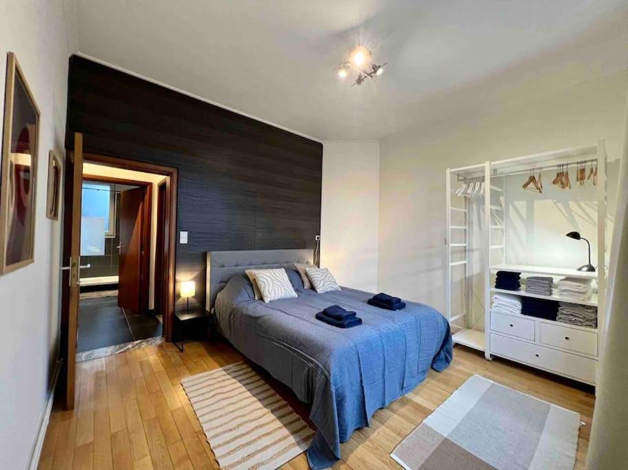 Bellevue - Grand Appartement Pour 5 Sur Les Quais De La Meuse Liège Exteriör bild